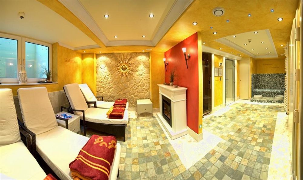 Nordwest-Hotel Бад Цвишенан Екстериор снимка